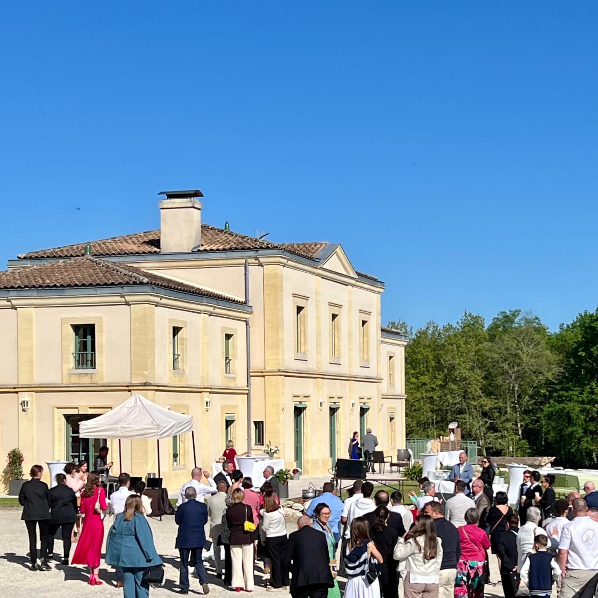 Chateau La Poste Petit-Palais-et-Cornemps Екстер'єр фото